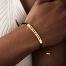 Pulsera Dios Tiene el Control + Medalla Milagrosa GRATIS + Caja de Lujo